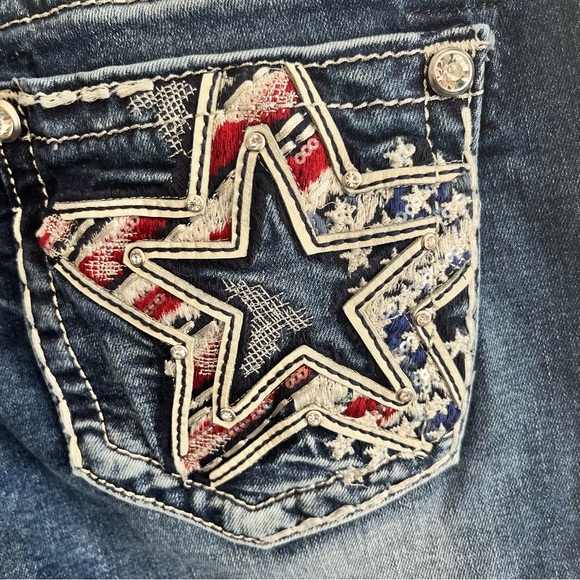 Miss Me Americana Bootcut Jeans - Picture 9 of 12